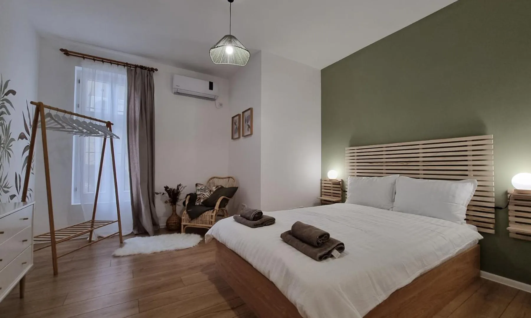 Lux Apartment Battenberg To The Seagarden Burgas Bulgaria